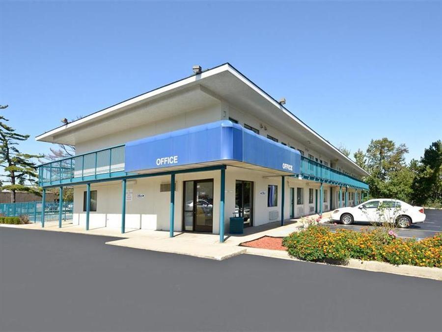 Americas Best Value Inn באטל קריק מראה חיצוני תמונה
